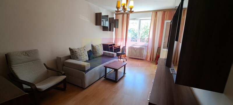 Vanzare apartament 3 camere in rondul Alba Iulia adiacent